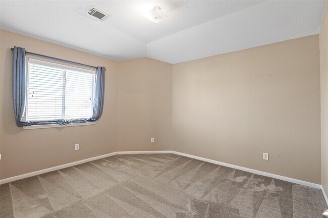 Building Photo - 25218 Melody Oaks Ln