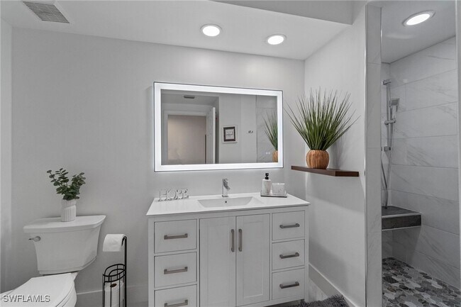 Building Photo - 102 Tuscana Ct