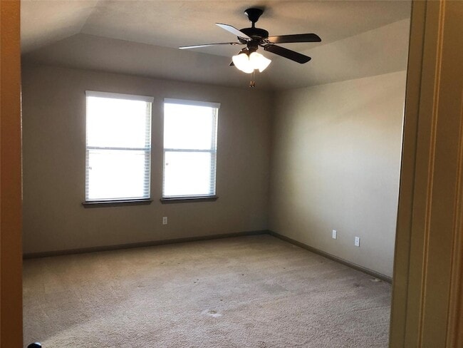 Building Photo - 10908 Beaman Ct