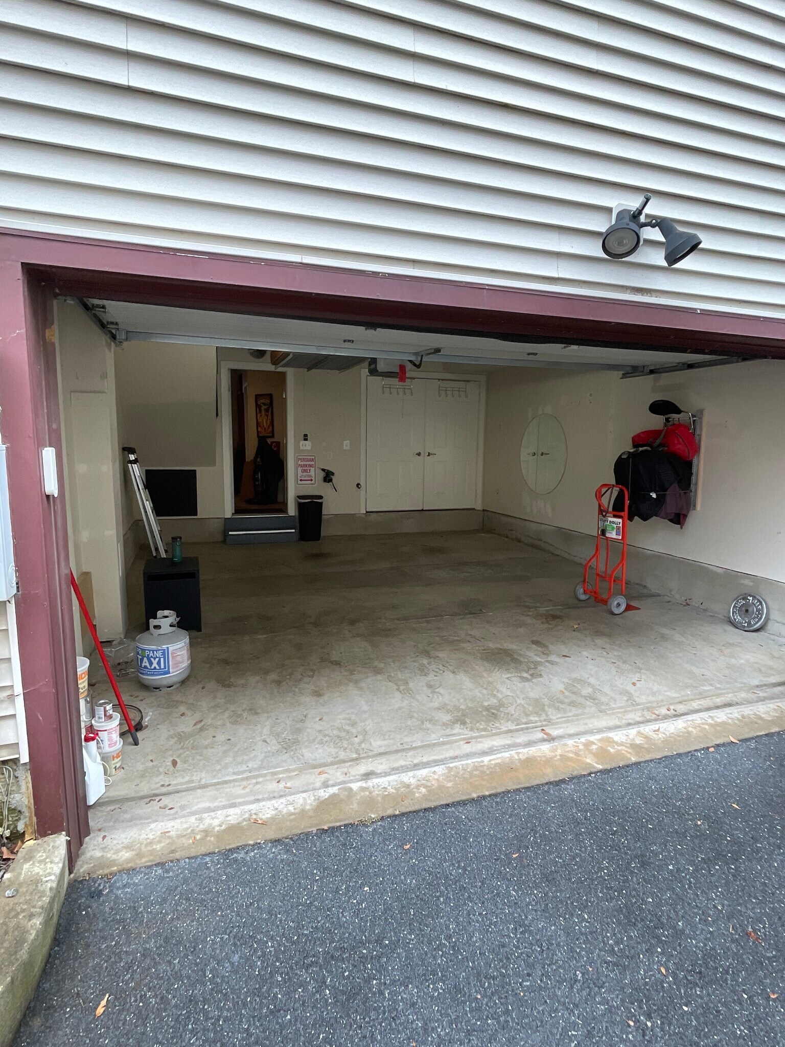 Building Photo - 5603 44th Ave