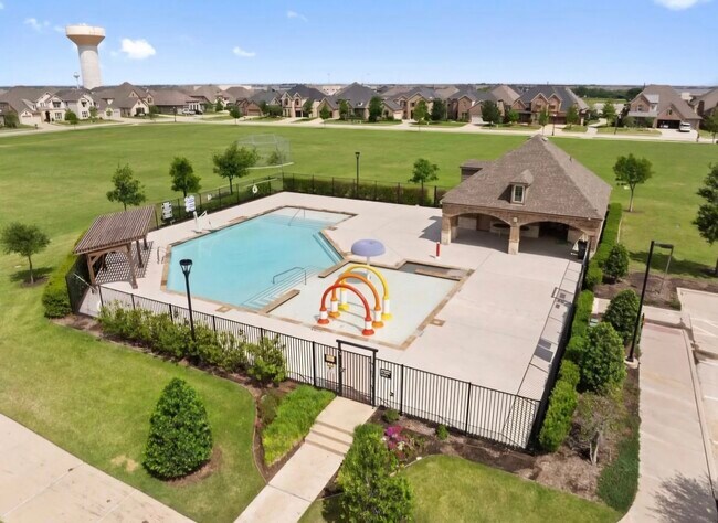 Neighborhood pool and huge yard with playground right across from the house - 2871 Cannon Dr