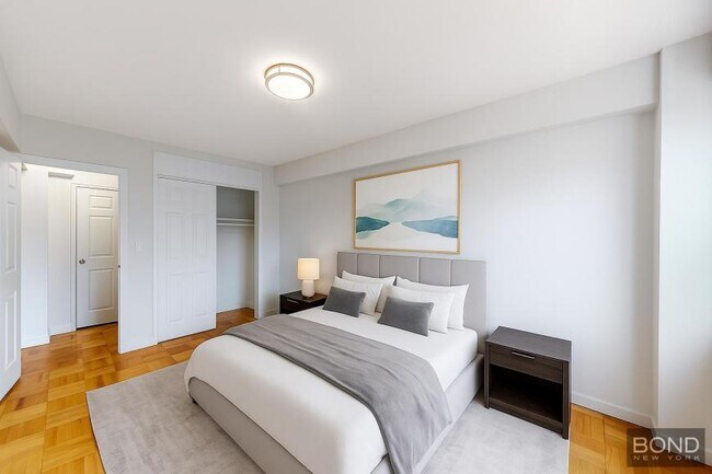 Building Photo - 1 bedroom in NEWYORK NY 10014