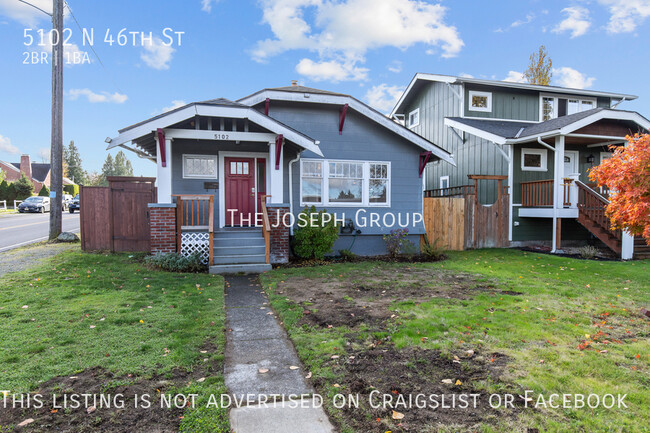 Building Photo - Charming 2 bed Craftsman in Tacoma