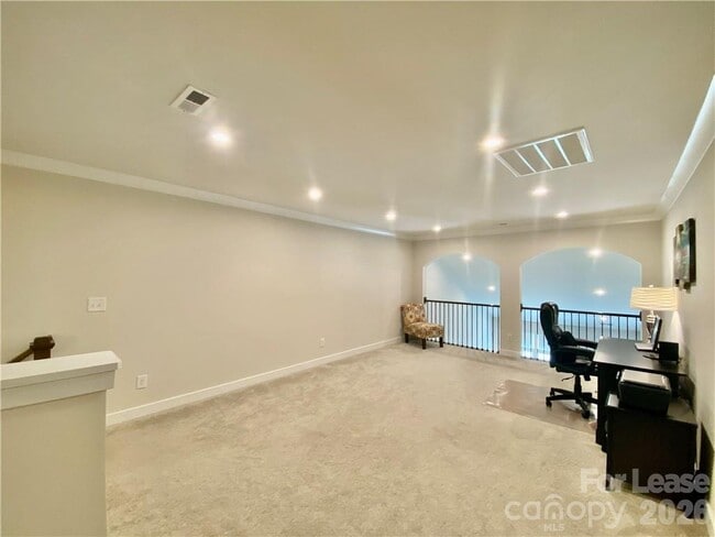 Building Photo - 6509 Winterfell Ct