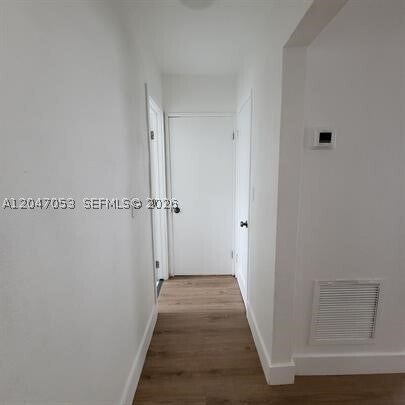 Building Photo - 210 SW 30th Ct