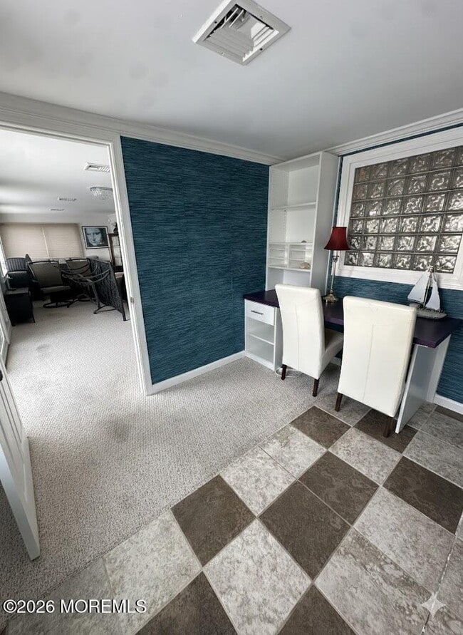 Building Photo - 259 Joseph St