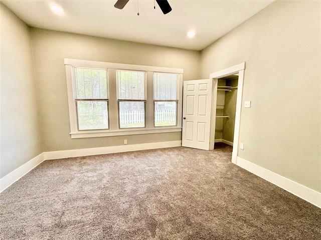 Building Photo - 1201 E Lamar St