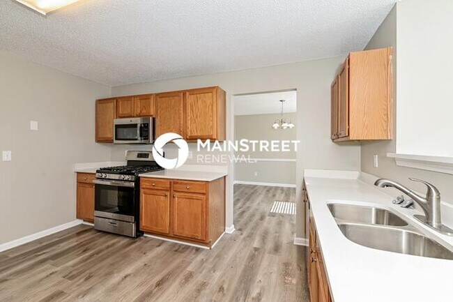 Building Photo - 4 Bedroom Pet-Friendly Home in MCDonough, GA with Main Street Renewal
