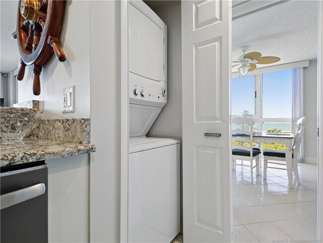 Building Photo - 2700 N Hwy A1A