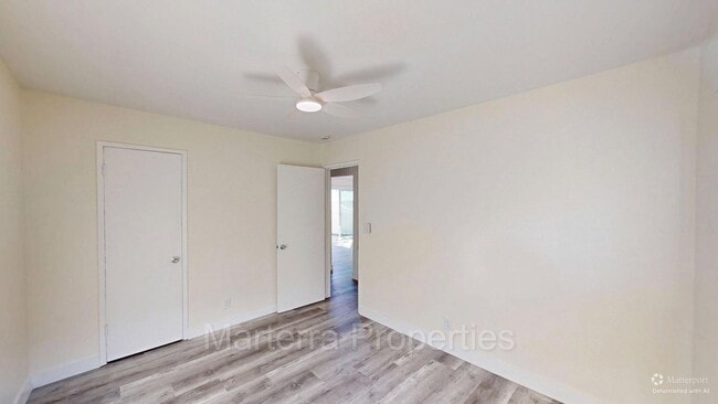 Building Photo - 286 Costa Mesa St