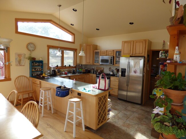 Kitchen - 53 Paradise Rd