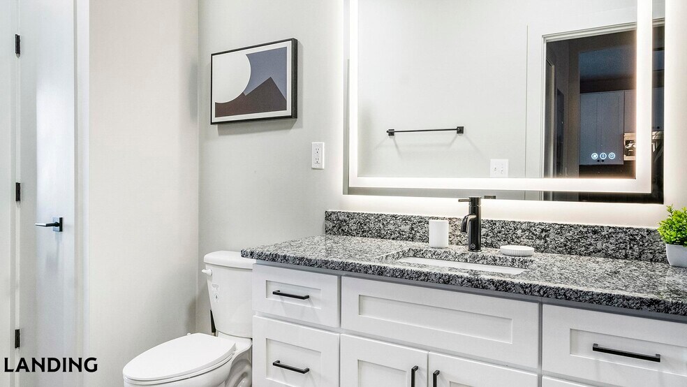 Building Photo - 49 Boulevard SE