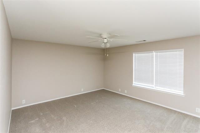 Building Photo - 707 River Run Dr
