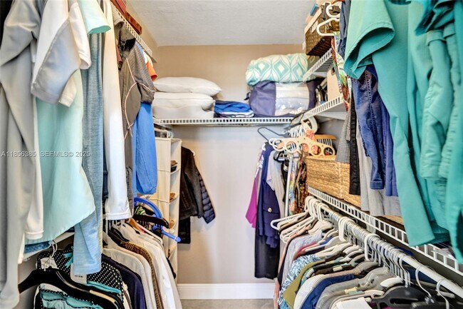 Building Photo - 1500 N Ocean Blvd