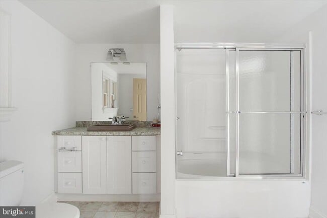 Building Photo - 110 Baltimore St