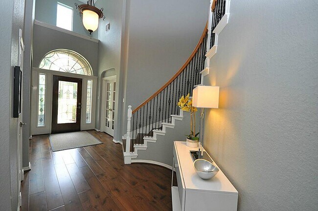 Building Photo - 22510 Oak Mist Ln