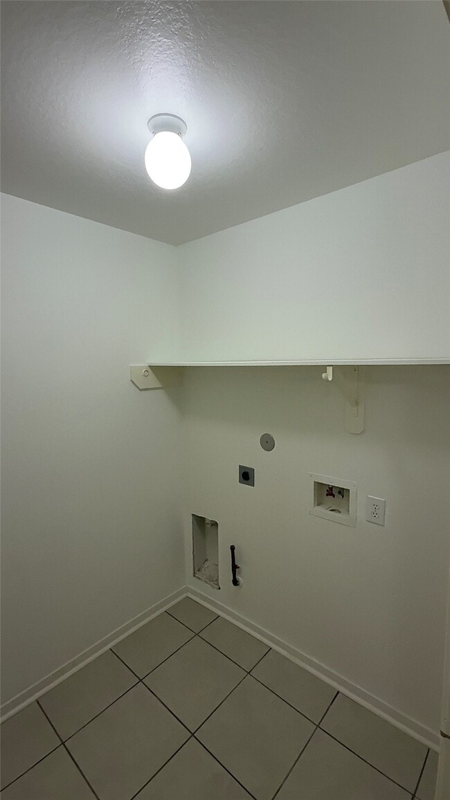 Building Photo - 1103 Laurel Chase Tr