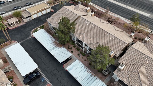 Building Photo - 2900 Sunridge Heights Pkwy