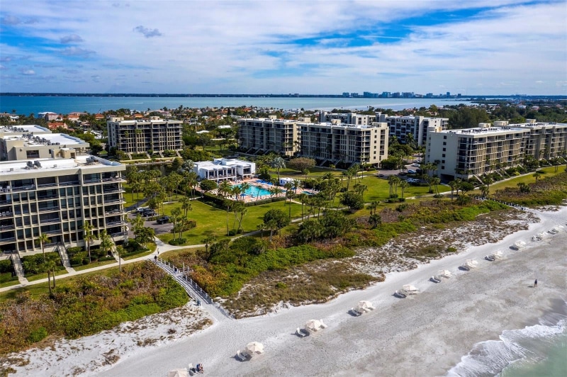 Building Photo - 1055 Gulf of Mexico Dr