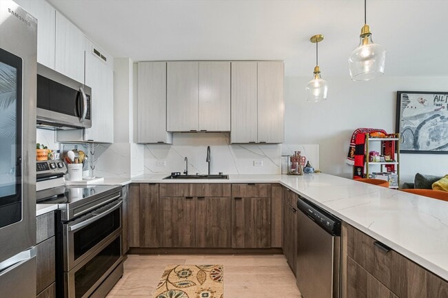 Building Photo - 3600 N Lake Shore Dr