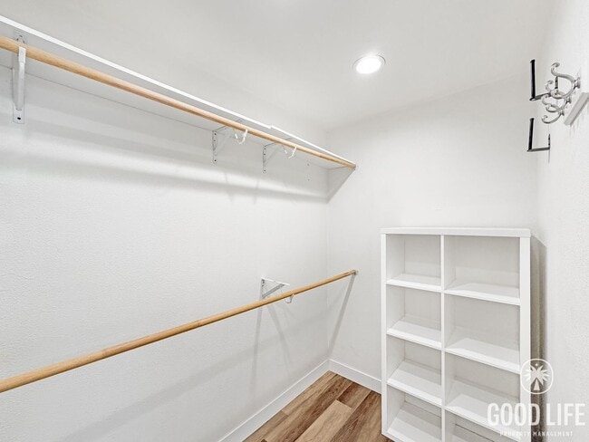 Building Photo - Modern 3B/2BA Home in Quiet Neighborhood with Private Yards and 2-Car Attached Garage