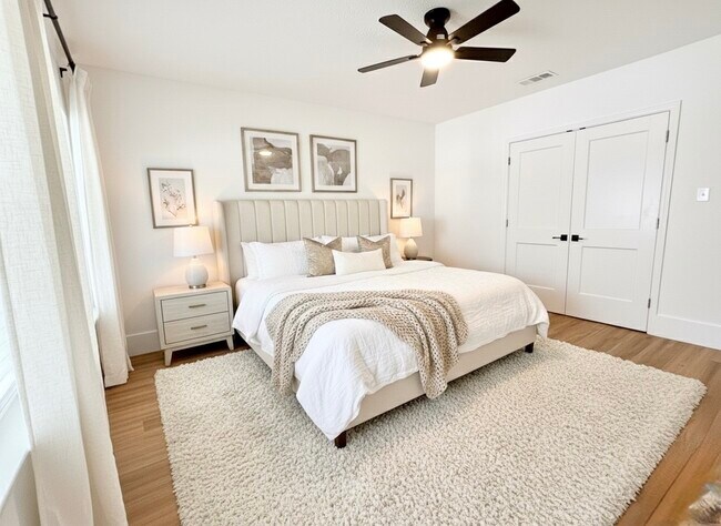 Building Photo - 3726 Heatherbrook Dr