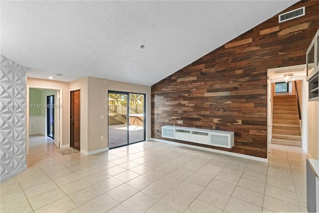 Building Photo - 9568 Boca Gardens Pkwy