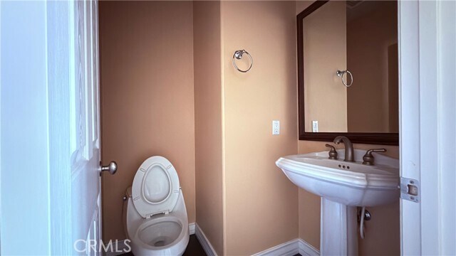 Building Photo - 8658 Edelweiss Dr