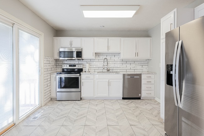 Building Photo - 3456 S 126th Ave