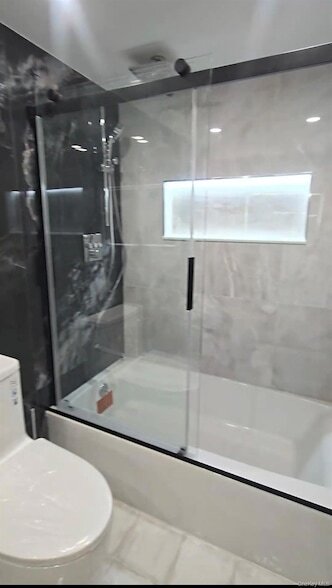 Building Photo - 5-10 115th St