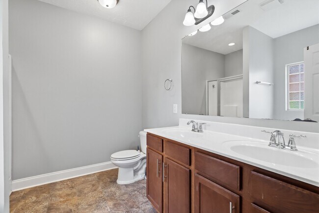 Building Photo - 1026 Ryan Ct