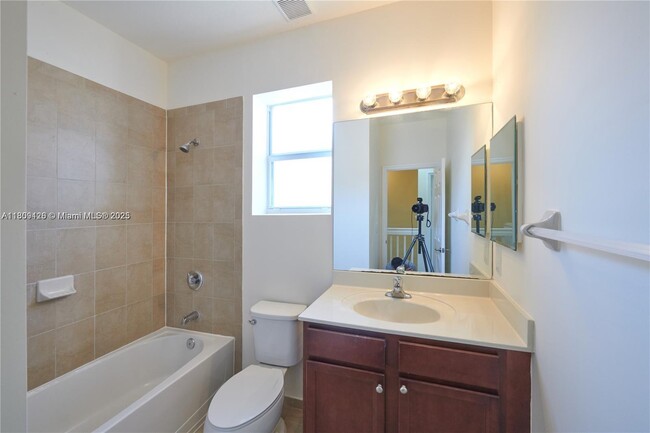 Building Photo - 9365 SW 171st Ct