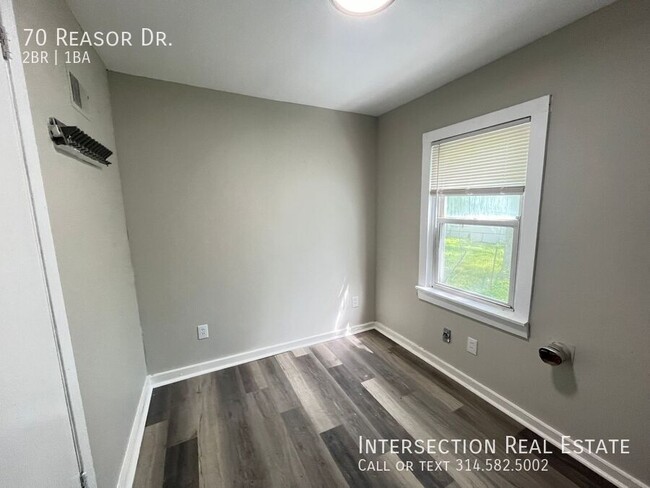 Building Photo - 70 Reasor Dr