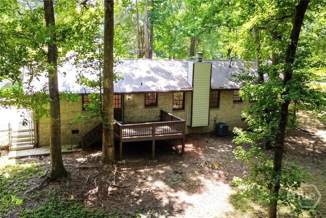 Building Photo - 1191 Arrowhead Rd