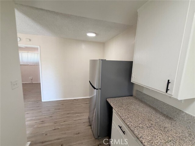 Building Photo - 316 N San Gabriel Ave