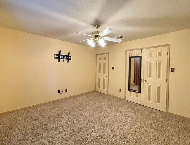 Building Photo - 21816 Grand Lancelot Dr