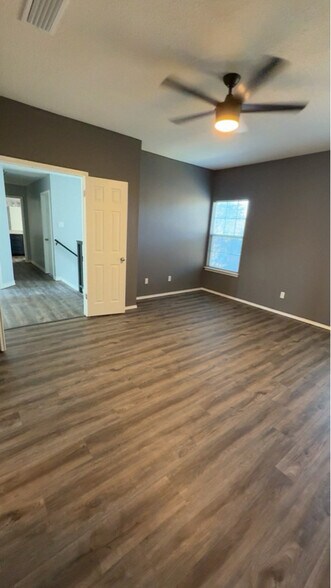 Building Photo - 5204 Alta Vista Ln