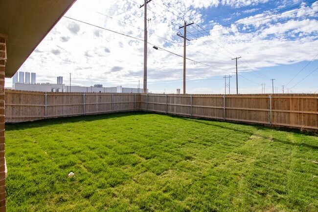 Building Photo - Available with our Lease with Purchase Option Program!