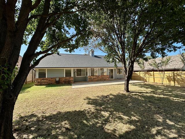 Building Photo - 3411 Bellview Dr