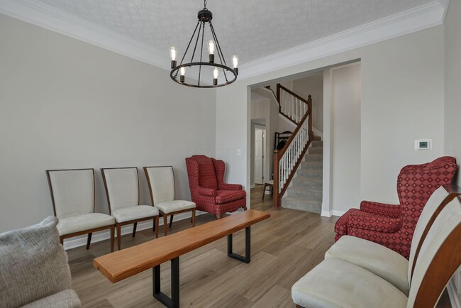 Building Photo - 5920 Triplett Square