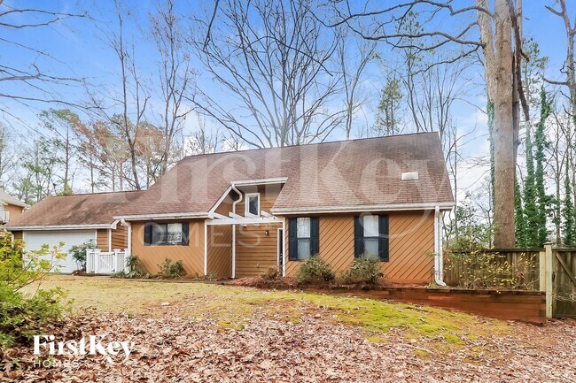 Building Photo - 2845 Forest Wood Dr