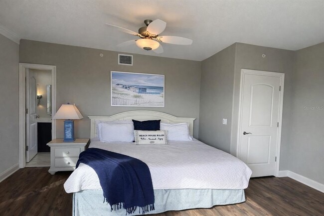 Building Photo - 6025 Sun Blvd