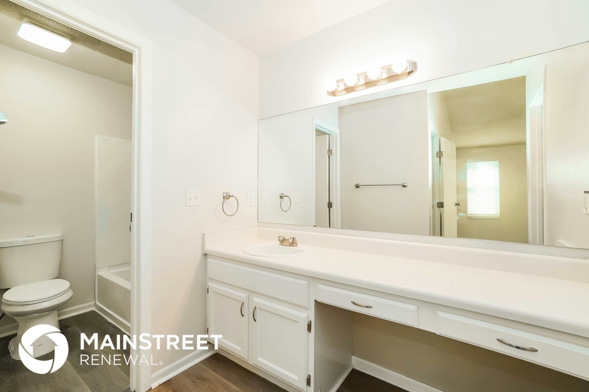 Building Photo - 5232 Redlands Dr