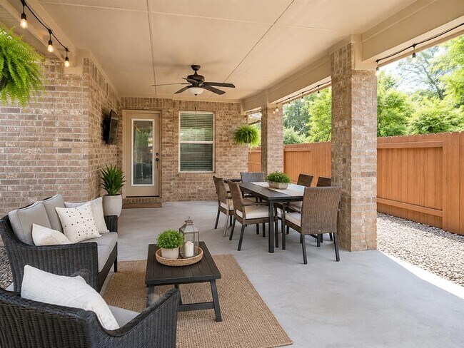 Building Photo - 18512 Rio Chama Ln