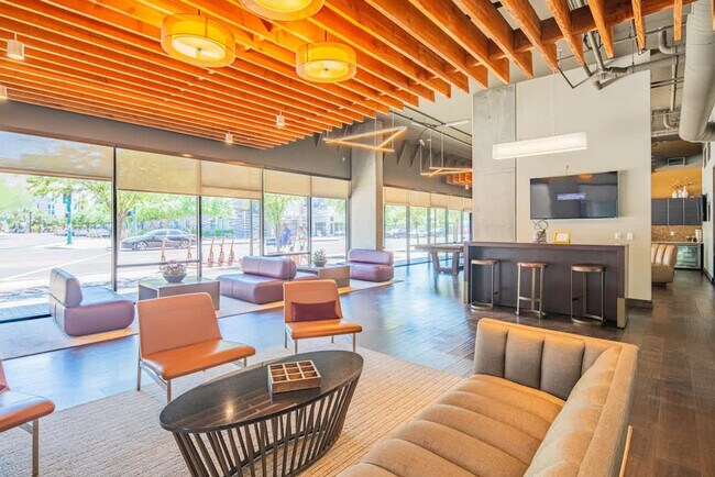 Building Photo - 1016 N 3rd St