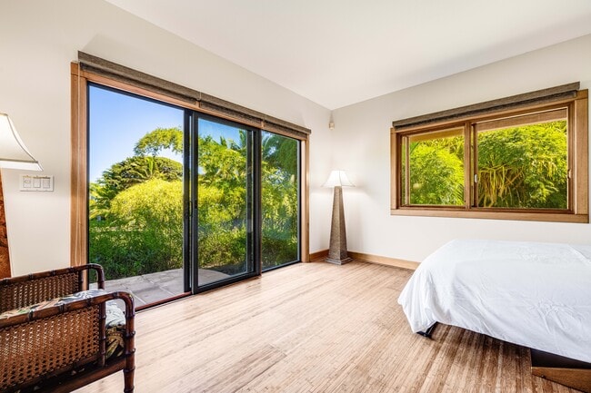 Building Photo - 275 Haumana Rd