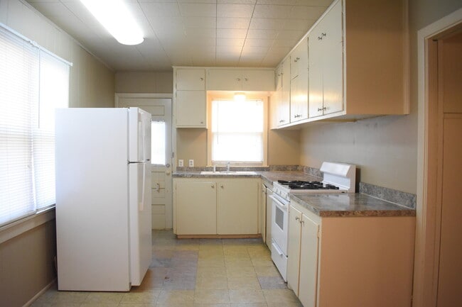 Building Photo - 4303 31st St