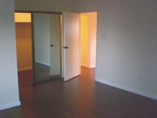 Building Photo - 6407 Gentry Ave