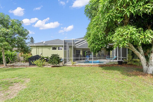 Building Photo - 3183 SW Ann Arbor Rd