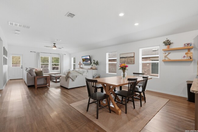 Building Photo - 5125 Blue Ivy